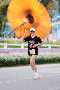 BIB: 
                            <button type="button" onclick="openModal(27841729)" class="btn btn-primary btn-sm float-right btn-popup" data-toggle="modal" data-target=".modal-high-quality">
                        <i class="fas fa-shopping-cart"></i> Add to Cart
                    </button>
                                            <button type="button" onclick="isThisMe(27841729, true)" class="btn btn-success btn-sm float-right btn-popup btn-isme hidden" data-toggle="tooltip" data-placement="bottom" title="นี่คือรูปของคุณใช่ไหม คลิกที่นี่เพื่อเอาเข้าอัลบั้ม">
                        <i class="fas fa-plus"></i> Add to album
                    </button>
                    <button type="button" onclick="isThisMe(27841729, false)" class="btn btn-warning btn-sm float-right btn-popup btn-isnotme hidden">
                        <i class="fas fa-ban"></i> Remove from album
                    </button>